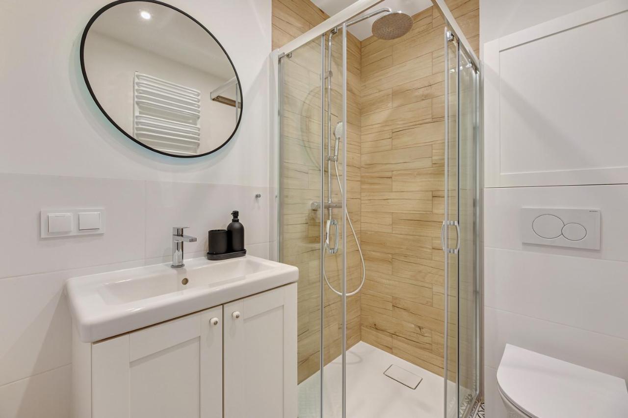 Comfort Apartments Dlugi Targ Гданск Екстериор снимка